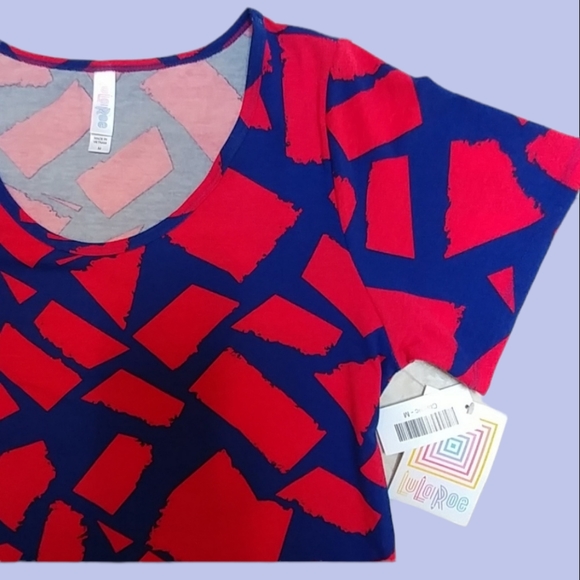 LuLaRoe Tops - NEW LuLaRoe Top Geometric Pattern